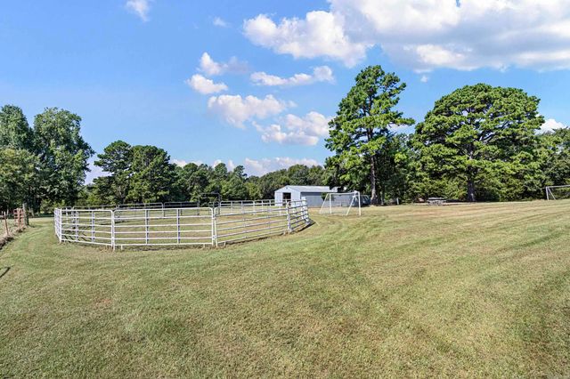 552 Private Road 3310, Clarksville, AR 72830