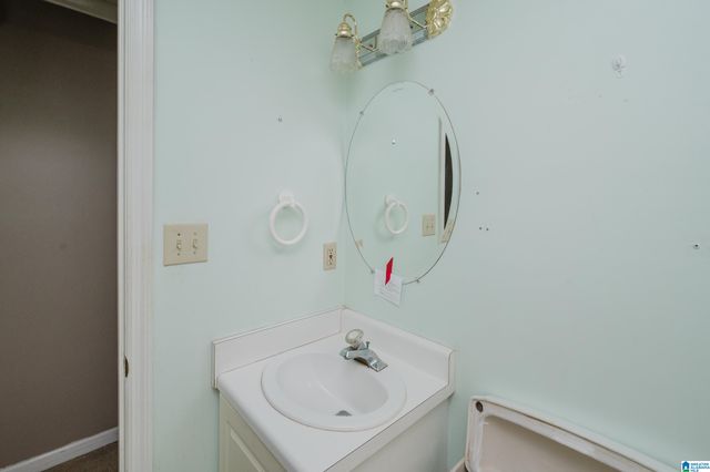 1849 WOODVINE LANE, Birmingham, AL 35215