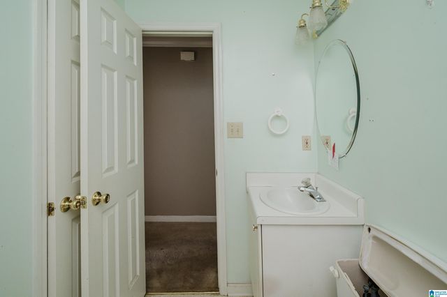 1849 WOODVINE LANE, Birmingham, AL 35215