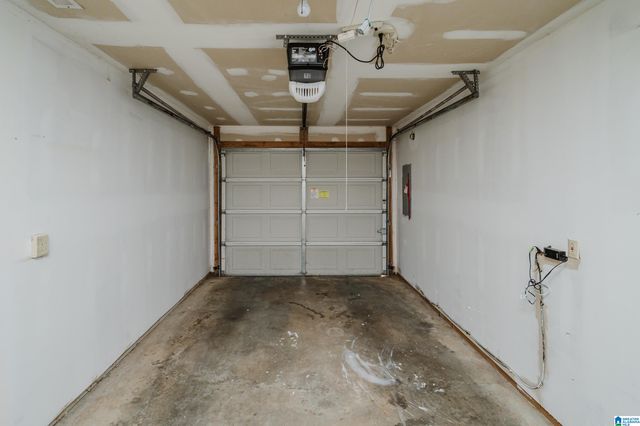1849 WOODVINE LANE, Birmingham, AL 35215