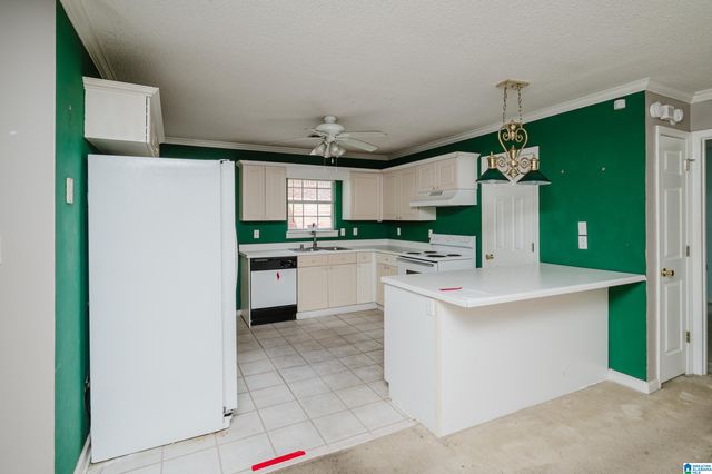 1849 WOODVINE LANE, Birmingham, AL 35215