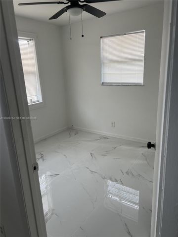 4809 SW 25th St, West Park, FL 33023