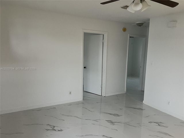 4809 SW 25th St, West Park, FL 33023