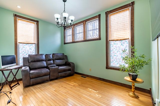 34 Webb Street, Hammond, IN 46320
