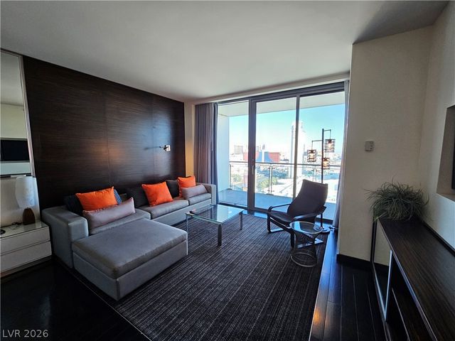 4381 West Flamingo Road 2116, Las Vegas, NV 89103