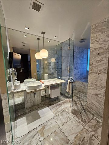 4381 West Flamingo Road 2116, Las Vegas, NV 89103
