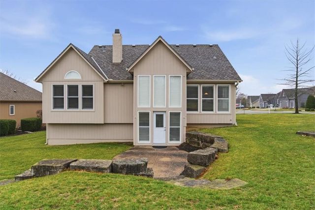 19430 W 98th Street, Lenexa, KS 66220