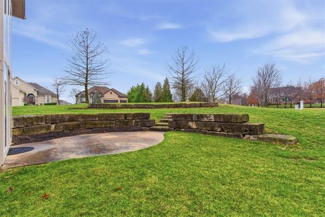 19430 W 98th Street, Lenexa, KS 66220