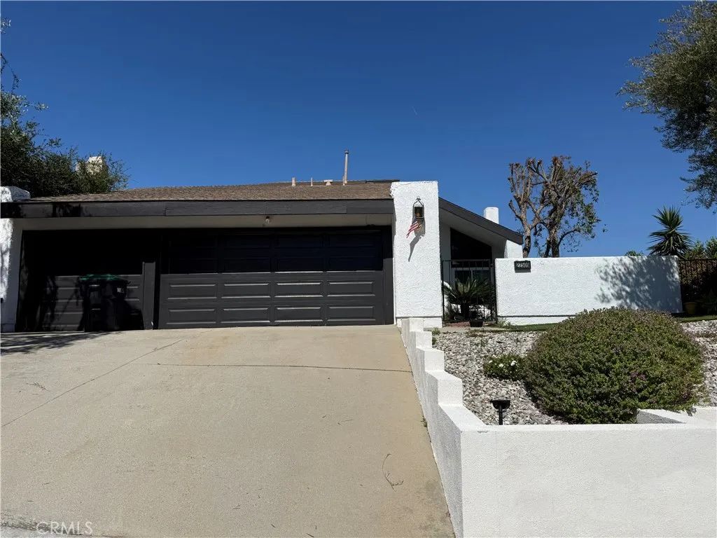 22509 Jameson, Calabasas, CA 91302
