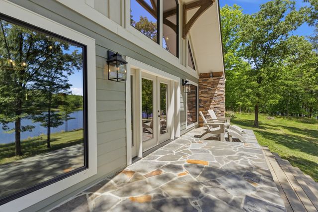 722 Hemlock Ln, Spencer, TN 38585