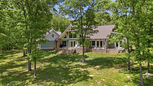 722 Hemlock Ln, Spencer, TN 38585
