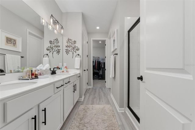 564 HENNEPIN LOOP, Lake Wales, FL 33898