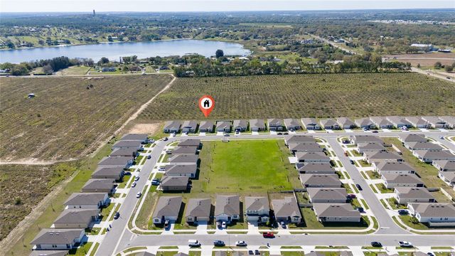 564 HENNEPIN LOOP, Lake Wales, FL 33898