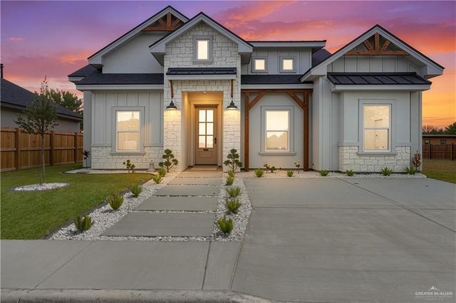 1821 N Mangrove Street, San Juan, TX 78589