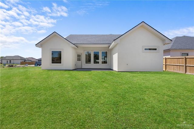 1821 N Mangrove Street, San Juan, TX 78589