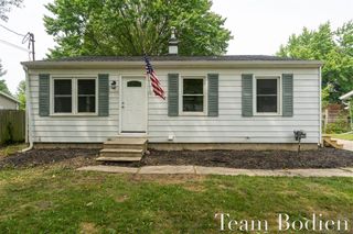 5526 Bedford Street, Portage, MI 49002