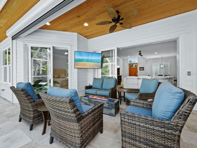 3919 ROBERTS POINT ROAD, Sarasota, FL 34242