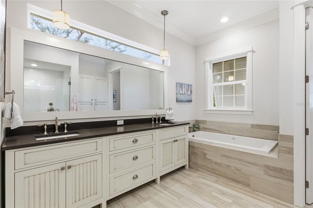 3919 ROBERTS POINT ROAD, Sarasota, FL 34242