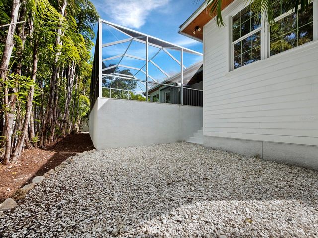 3919 ROBERTS POINT ROAD, Sarasota, FL 34242