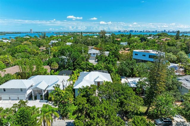 3919 ROBERTS POINT ROAD, Sarasota, FL 34242