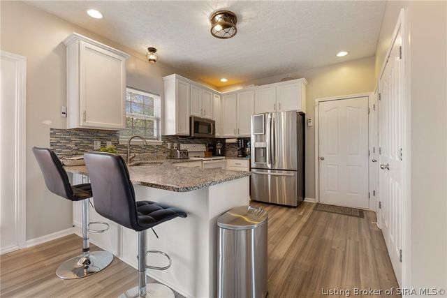 6616 Westwood Drive, Charlestown, IN 47111