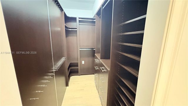 2301 S Miami Ave, Miami, FL 33129