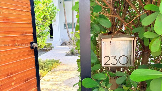 2301 S Miami Ave, Miami, FL 33129