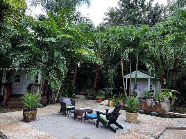 2301 S Miami Ave, Miami, FL 33129