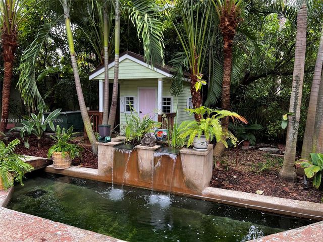 2301 S Miami Ave, Miami, FL 33129