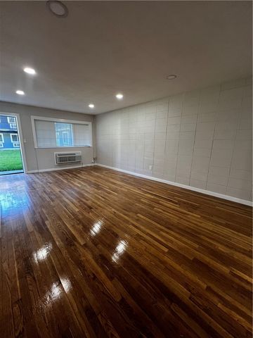 1890 Broad Street 108, Cranston, RI 02905