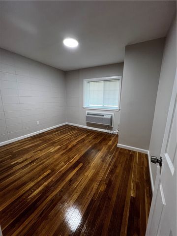 1890 Broad Street 108, Cranston, RI 02905