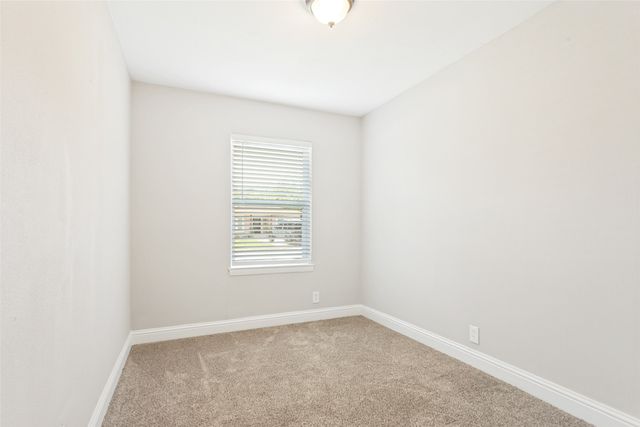 5417 Sabelle Lane, Haltom City, TX 76117