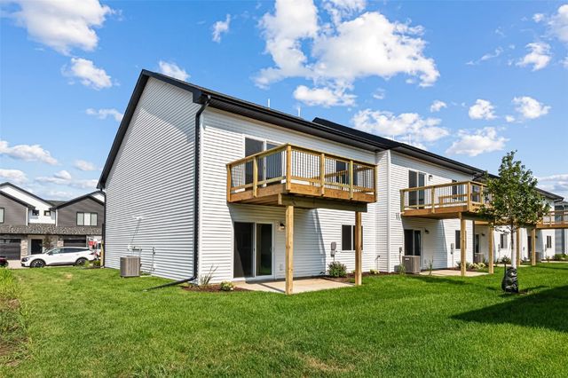 1658 Aspen Court, North Liberty, IA 52317