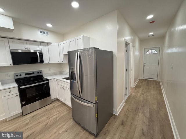 2720 E BIDDLE ST, Baltimore, MD 21213