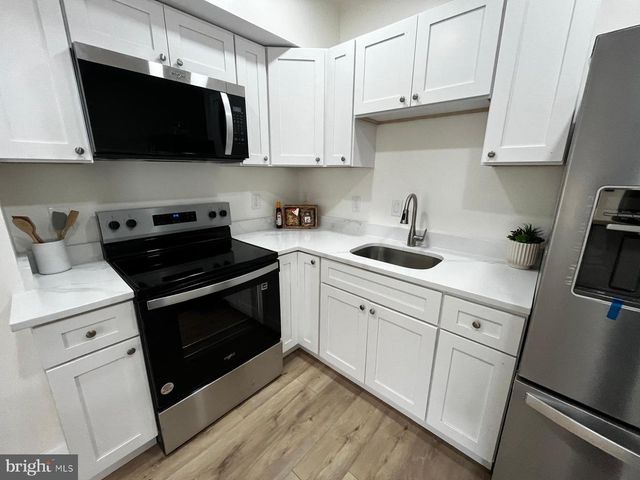 2720 E BIDDLE ST, Baltimore, MD 21213