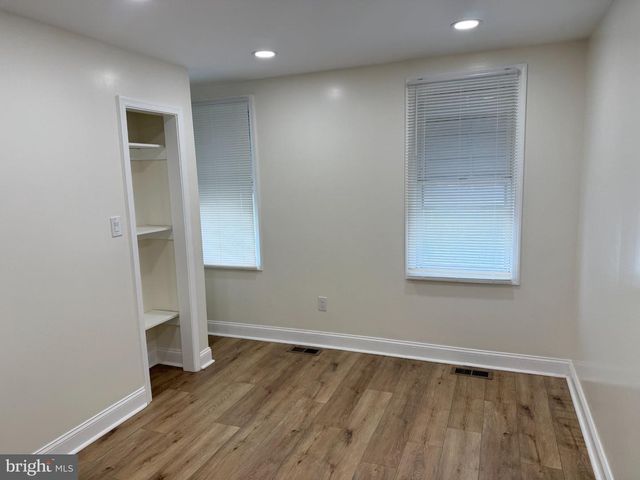 2720 E BIDDLE ST, Baltimore, MD 21213