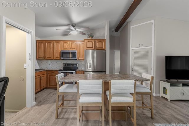 29530 Robert Drive, Livonia, MI 48150