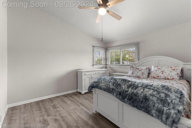 29530 Robert Drive, Livonia, MI 48150