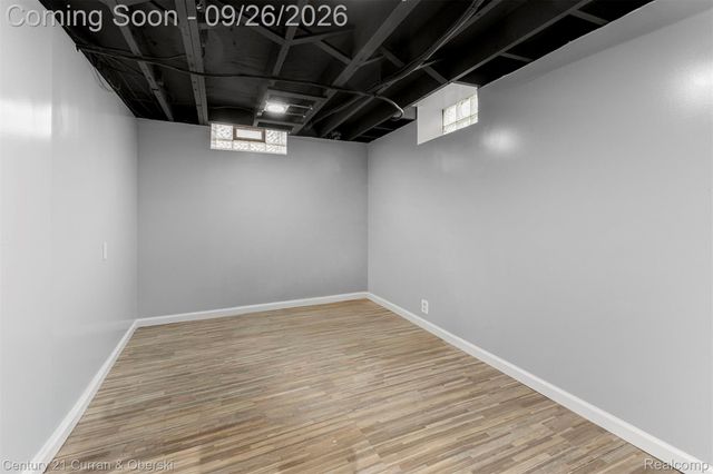 29530 Robert Drive, Livonia, MI 48150