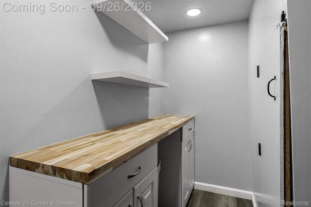 29530 Robert Drive, Livonia, MI 48150