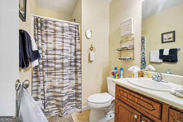 1674 Hunting Creek Drive, Conyers, GA 30013