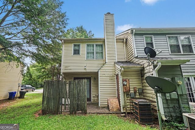 1674 Hunting Creek Drive, Conyers, GA 30013