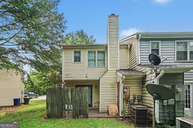 1674 Hunting Creek Drive, Conyers, GA 30013
