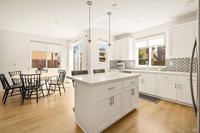 938 Fruit Stand Cir, Vacaville, CA 95688