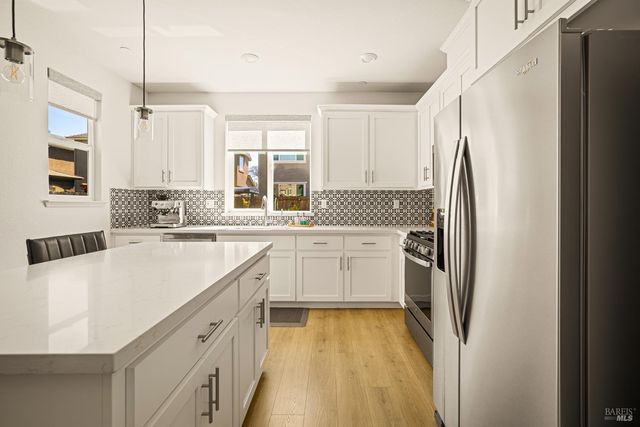 938 Fruit Stand Cir, Vacaville, CA 95688