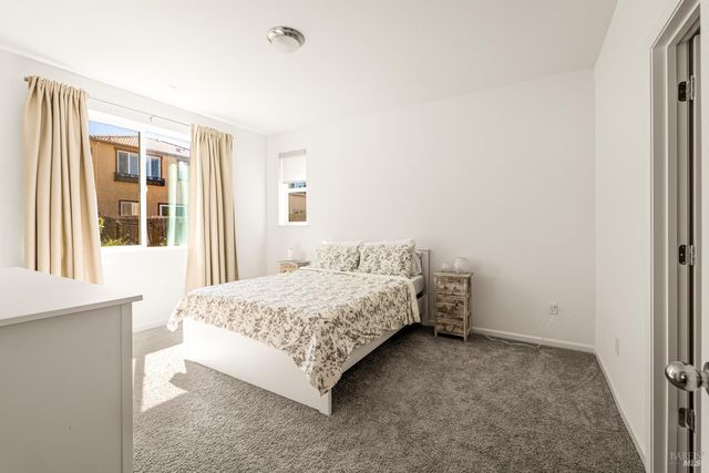 938 Fruit Stand Cir, Vacaville, CA 95688