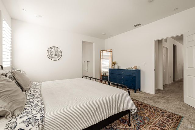 938 Fruit Stand Cir, Vacaville, CA 95688