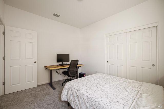 938 Fruit Stand Cir, Vacaville, CA 95688