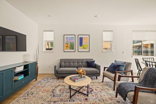 938 Fruit Stand Cir, Vacaville, CA 95688