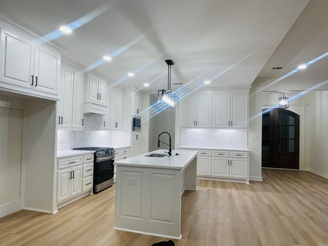 11024 Craig Rd, Scott, AR 72142